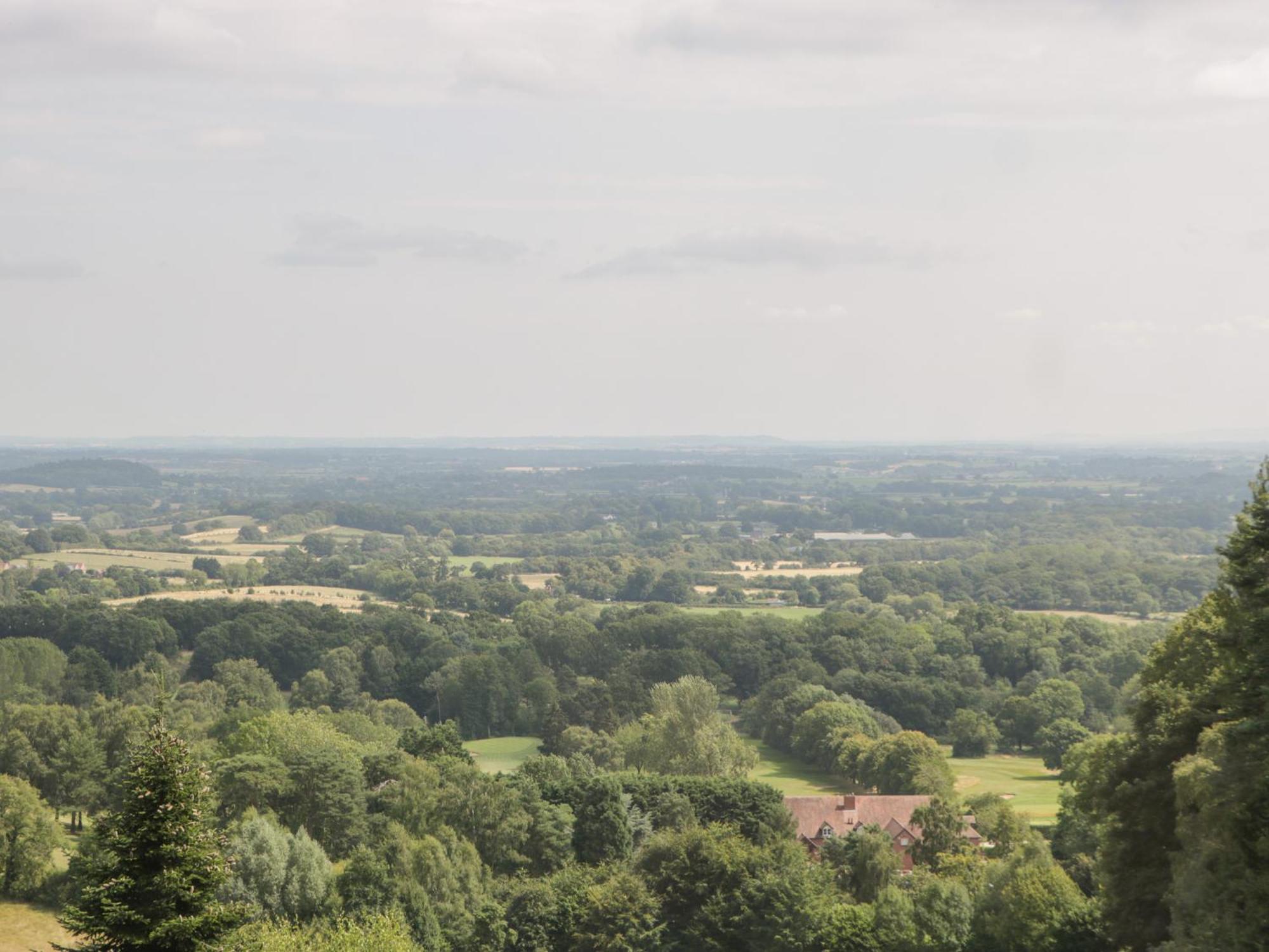 Apartament Amazing View Malvern Wells Zewnętrze zdjęcie