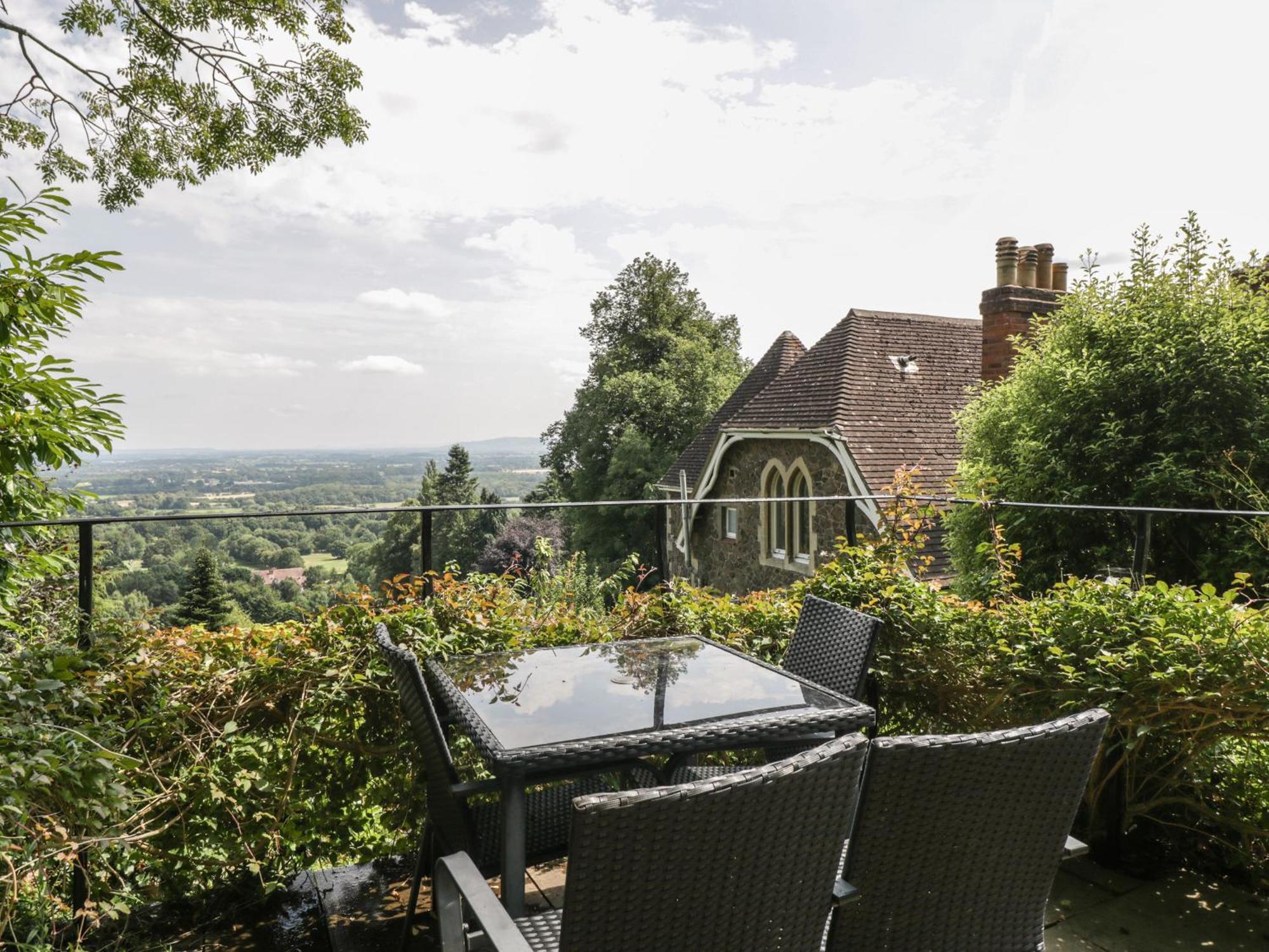 Apartament Amazing View Malvern Wells Zewnętrze zdjęcie